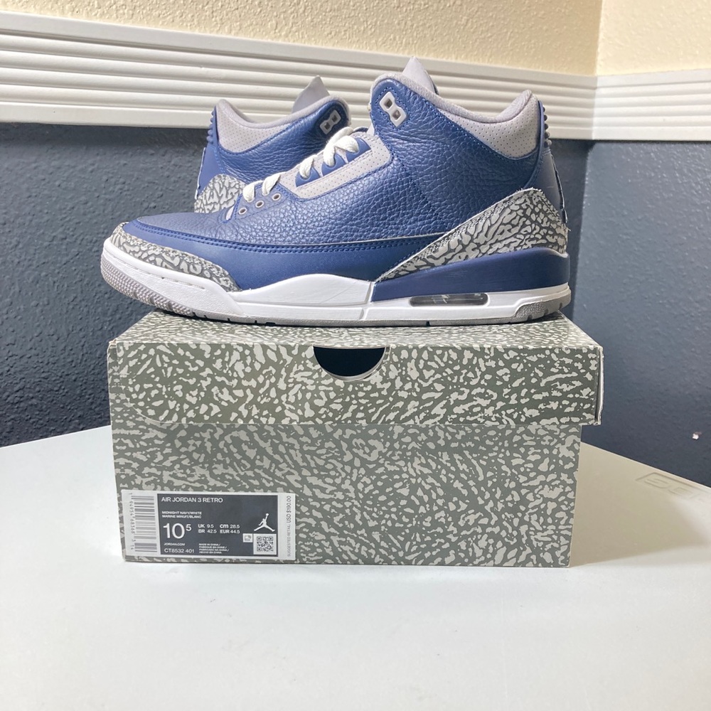Air Jordan 3 Retro - Georgetown - Size 10.5